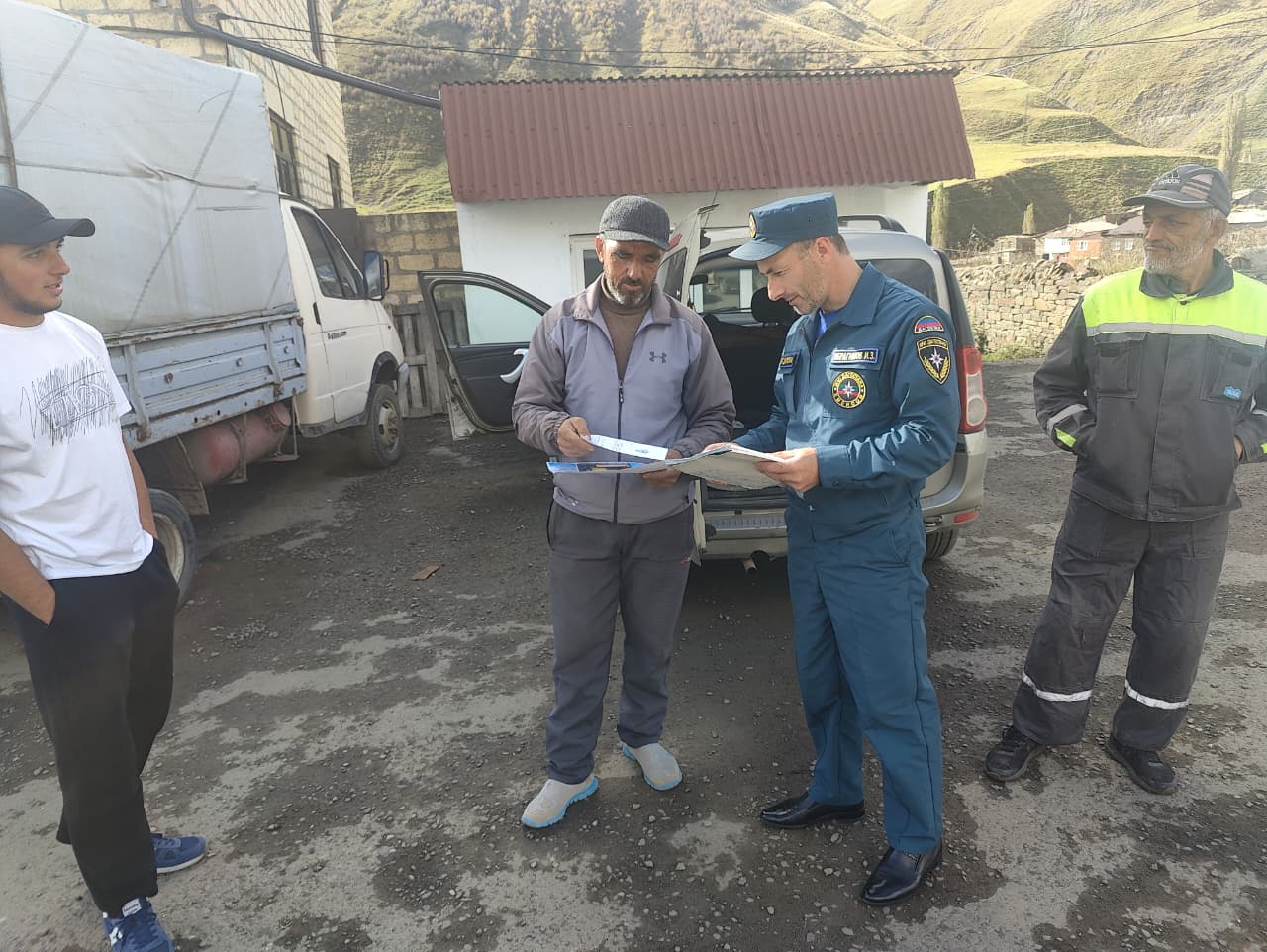 Профилактические беседы с населением провели работники ПЧ-35